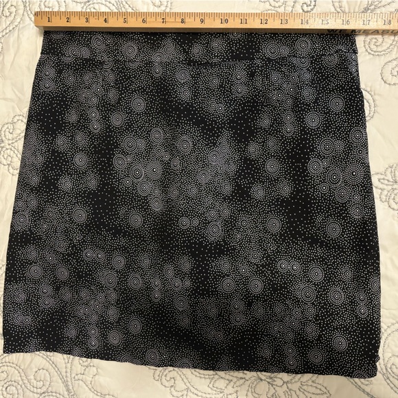 Bella Rose XL skort, plus size - Picture 2 of 7